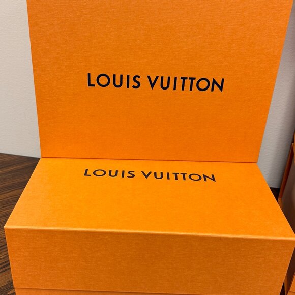 Louis Vuitton Orange Magnetic Gift Boxes (Lot of 4, Large) - Picture 10 of 12
